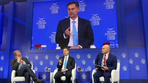 Συμμετοχή Υφυπουργού Εξωτερικών, Χάρη Θεοχάρη, στο 11ο Οικονομικό Φόρουμ των Δελφών